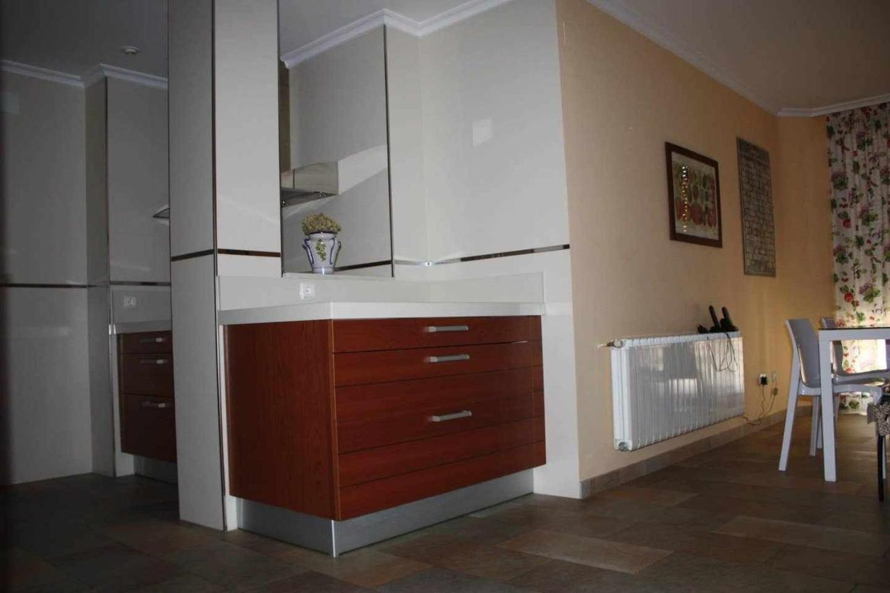 Apartamento Plasencia Santa Ana Exterior foto